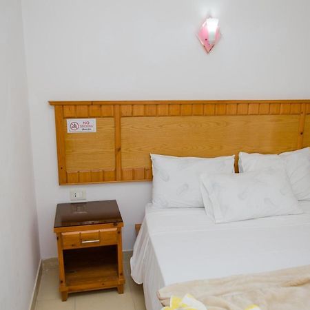 New Yalla Hotel Dahab Buitenkant foto